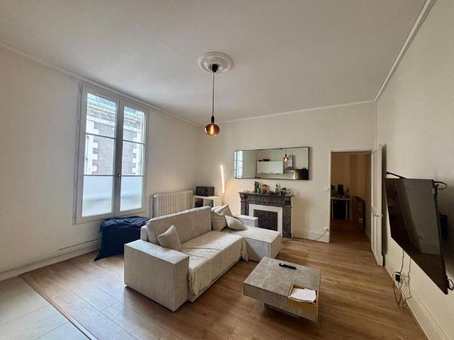 Location Appartement 2 pièces 43m² ANGERS 49100