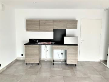 Location Appartement 2 pièces 43m² AVIGNON 84140