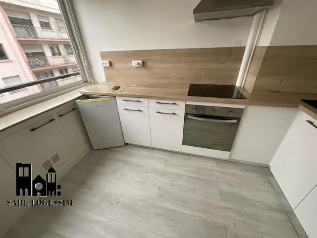 Location Appartement 2 pièces 43m² BOURGES 18000