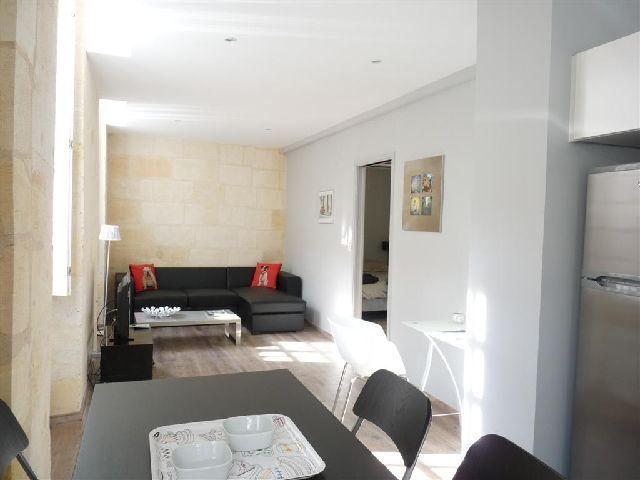 Location Appartement 2 pièces 43m² BORDEAUX 33000