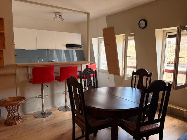 Location Appartement 2 pièces 43m² BORDEAUX 33000