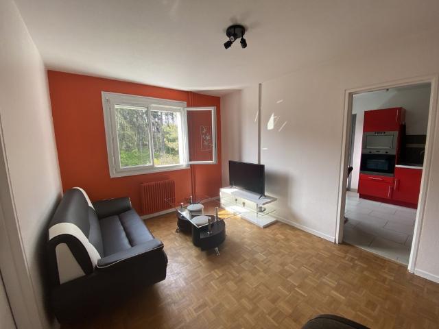 Location Appartement 2 pièces 43m² LE CREUSOT 71200