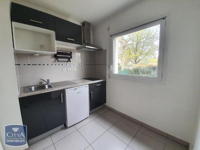 Location Appartement 2 pièces 43m² LE HAILLAN 33185