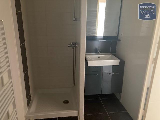 Location Appartement 2 pièces 43m² LE LUC 83340