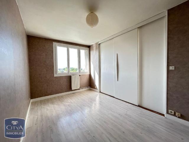 Location Appartement 2 pièces 43m² LE MANS 72000