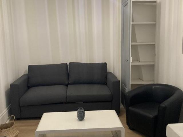 Location Appartement 2 pièces 43m² LYON 6ème