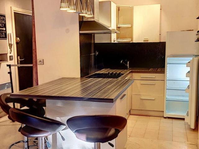 Location Appartement 2 pièces 43m² MOUGINS 06250