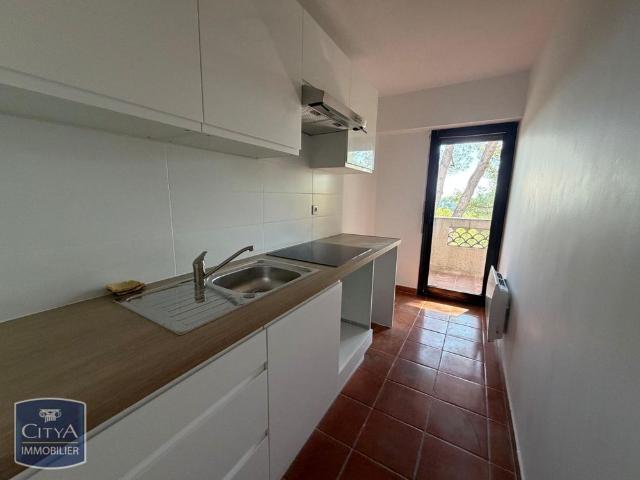 Location Appartement 2 pièces 43m² MOUGINS 06250