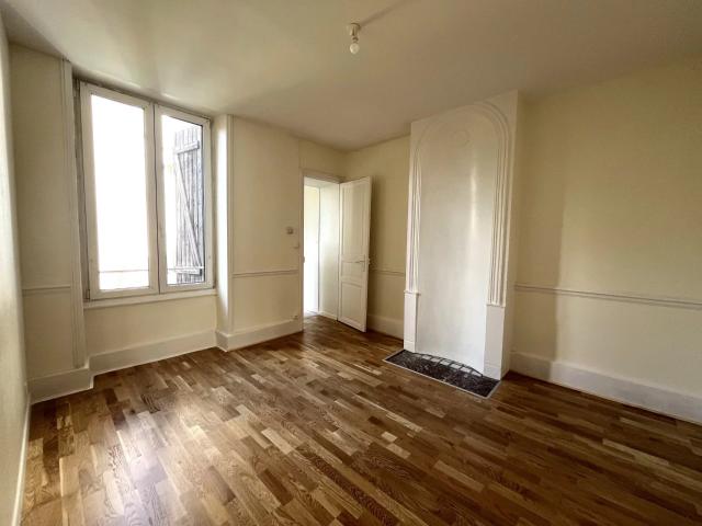Location Appartement 2 pièces 43m² NANCY 54000