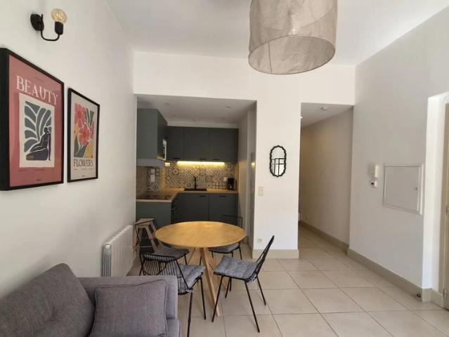 Location Appartement 2 pièces 43m² NARBONNE 11100