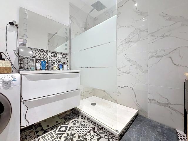 Location Appartement 2 pièces 43m² NICE 06100