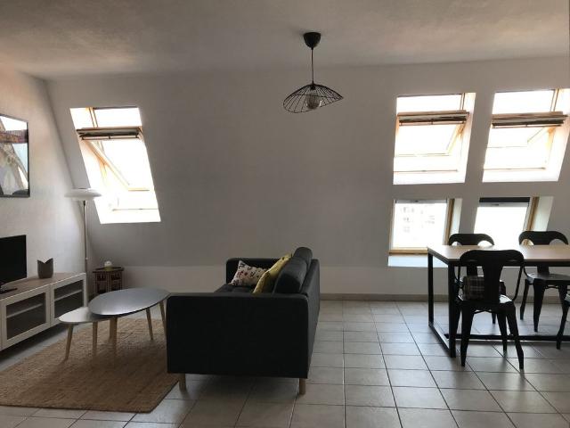 Location Appartement 2 pièces 43m² SETE 34200