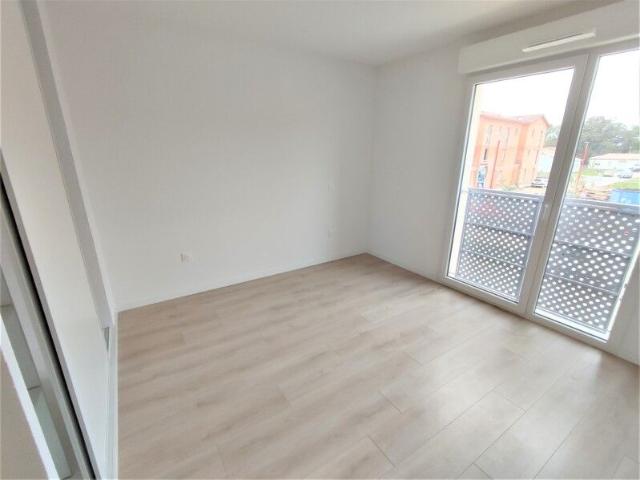Location Appartement 2 pièces 43m² SEYSSES 31600
