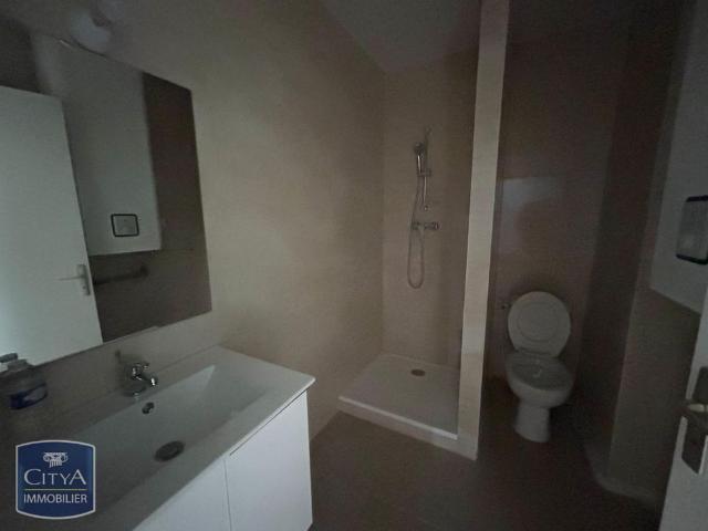 Location Appartement 2 pièces 43m² ST ETIENNE 42000