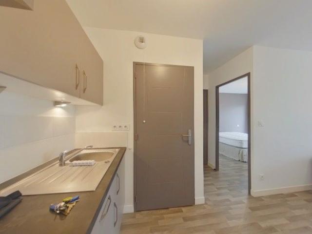 Location Appartement 2 pièces 43m² POITIERS 86000
