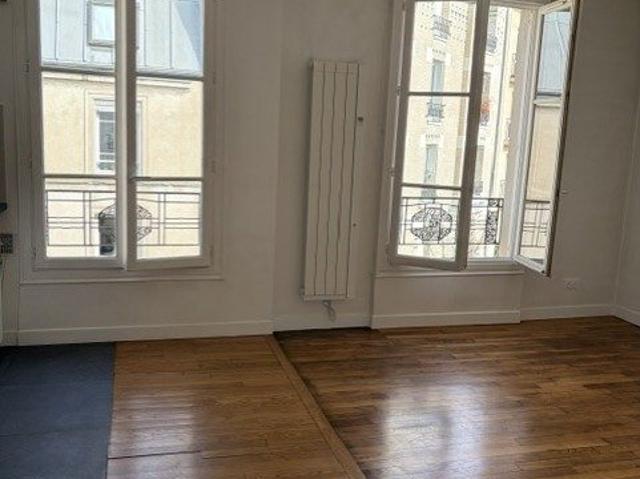 Location Appartement 2 pièces 43m² PARIS 13ème