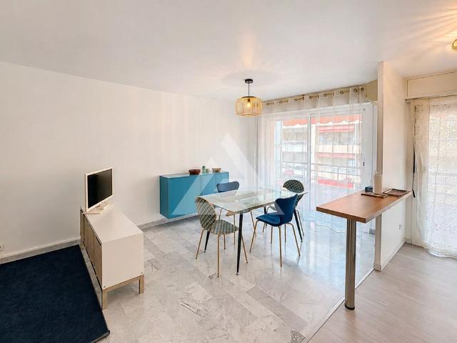 Location Appartement 2 pièces 43m² ROQUEBRUNE CAP MARTIN 06190