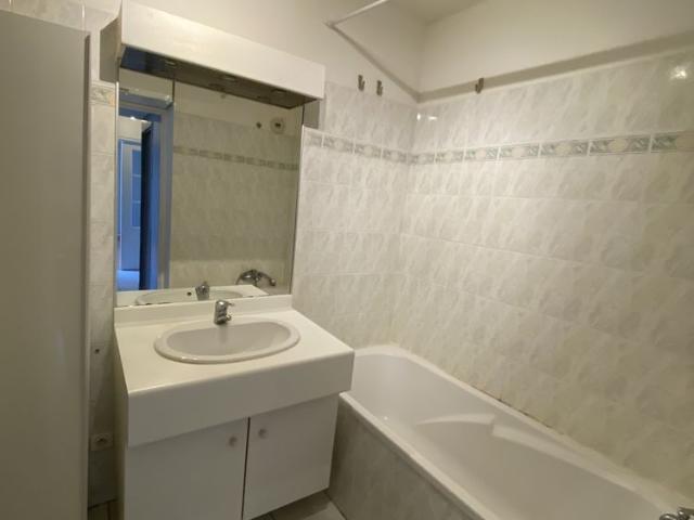 Location Appartement 2 pièces 43m² REIMS 51100