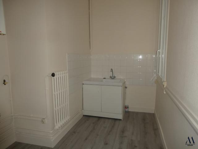 Location Appartement 2 pièces 43m² TOURS 37000