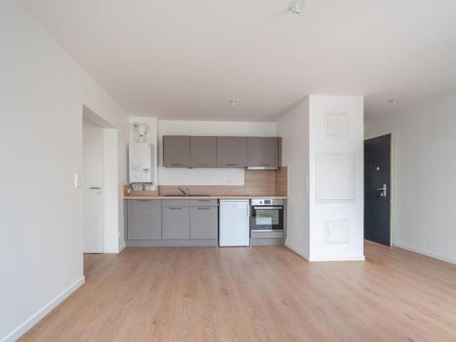 Location Appartement 2 pièces 43m² TOURS 37000