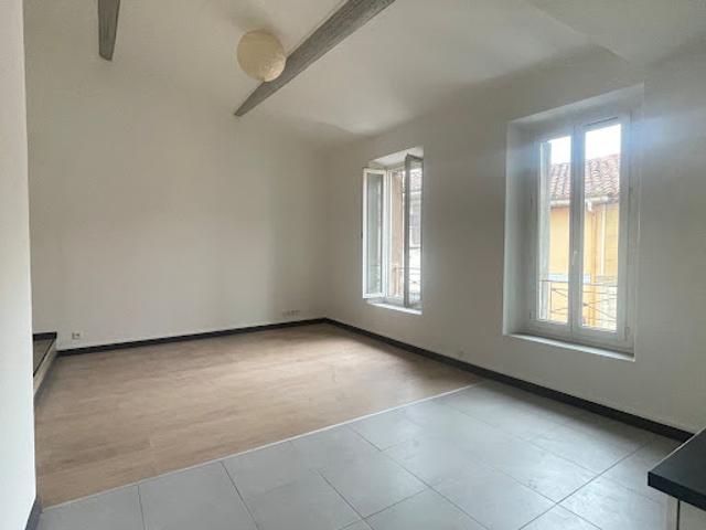Location Appartement 2 pièces 40.57 m2 Marseille 16ème