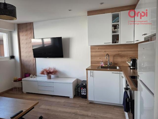 Location Appartement 2 pièces 40 m2 Annemasse