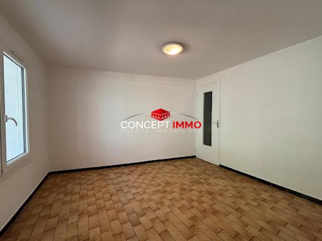 Location Appartement 2 pièces 40 m2 Belgentier