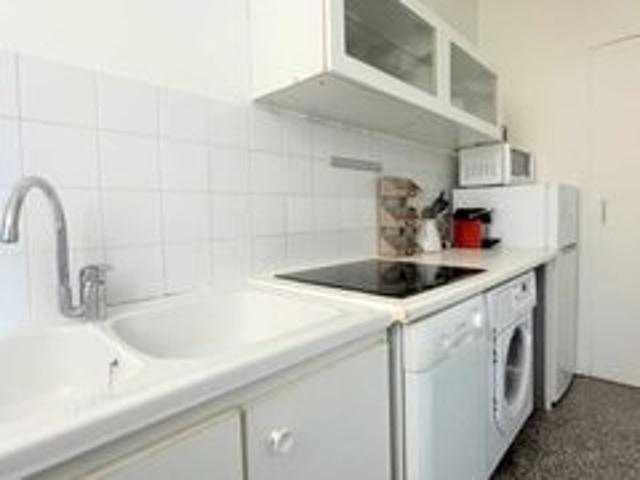 Location Appartement 2 pièces 40 m2 Courbevoie