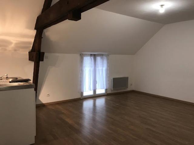 Location Appartement 2 pièces 40 m2 Gentelles