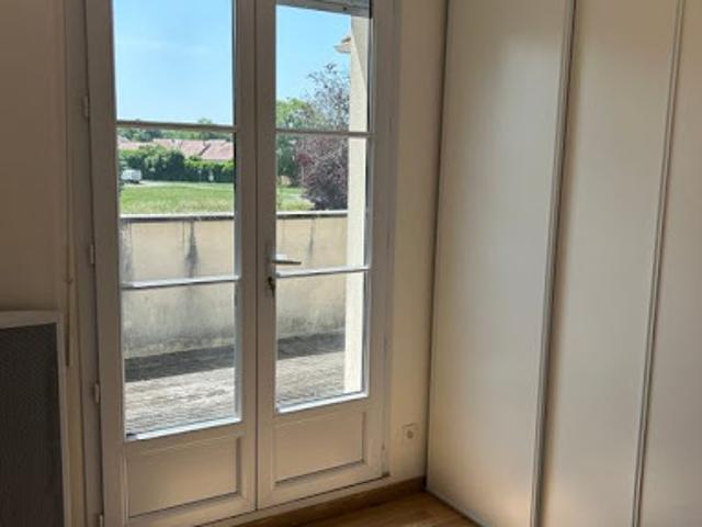 Location Appartement 2 pièces 40 m2 Melun