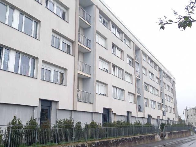Location: Appartement 2 pièces 40 m2 – MONTBELIARD