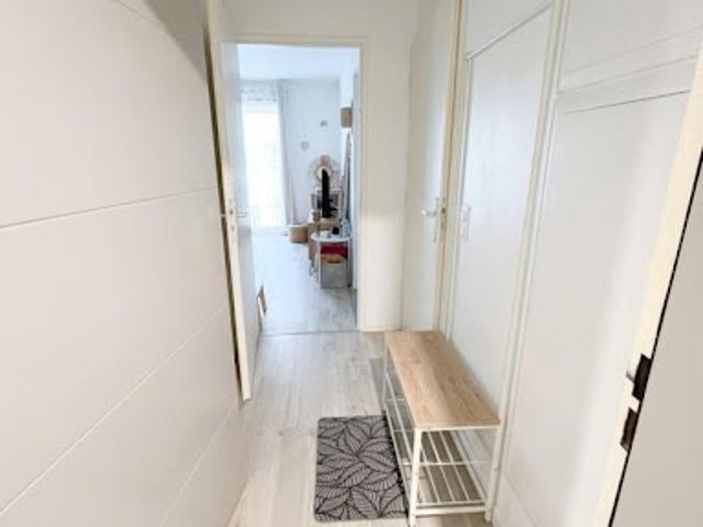 Location Appartement 2 pièces 40 m2 Saint Thibault des Vignes