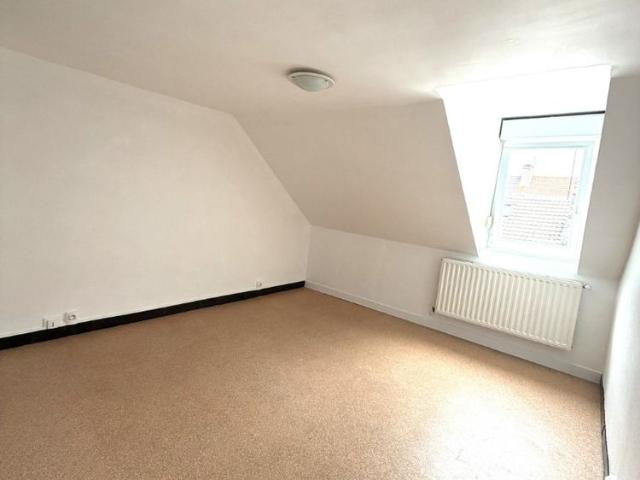Location Appartement 2 pièces 40m² CALAIS 62100