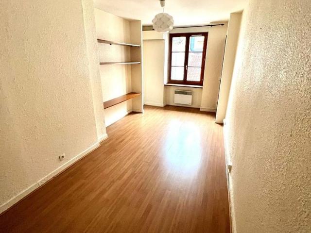 Location Appartement 2 pièces 40m² CLERMONT FERRAND 63000