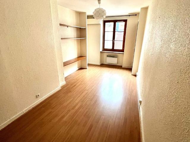 Location Appartement 2 pièces 40m² CLERMONT FERRAND 63000