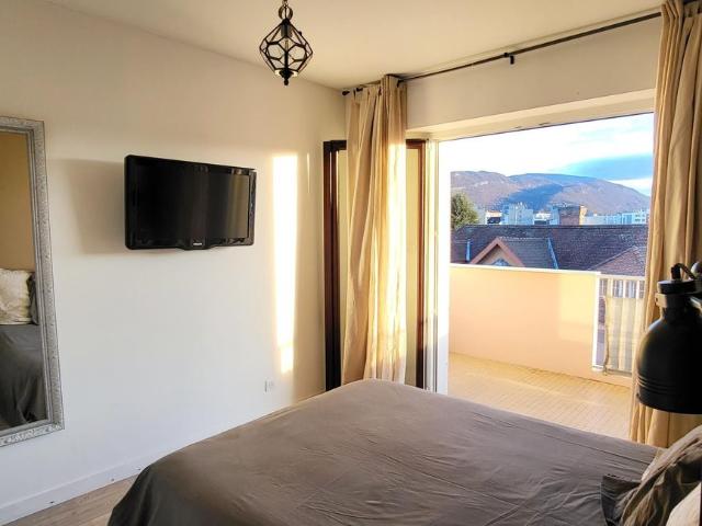 Location Appartement 2 pièces 40m² ANNECY 74000