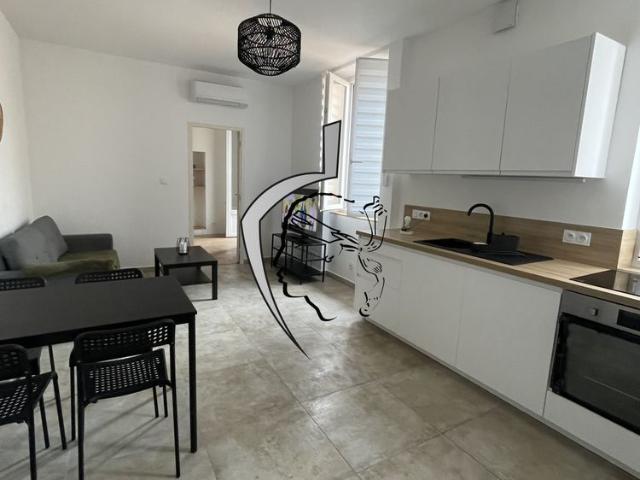 Location Appartement 2 pièces 40m² AJACCIO 20090