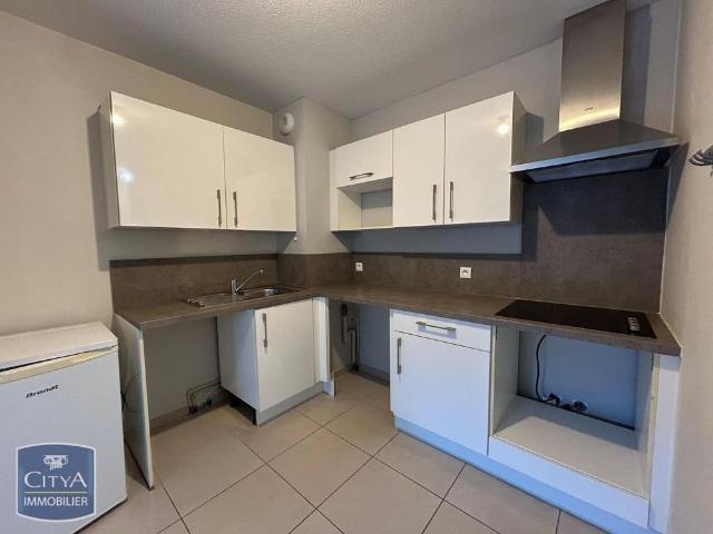 Location Appartement 2 pièces 40m² BOUJAN SUR LIBRON 34760