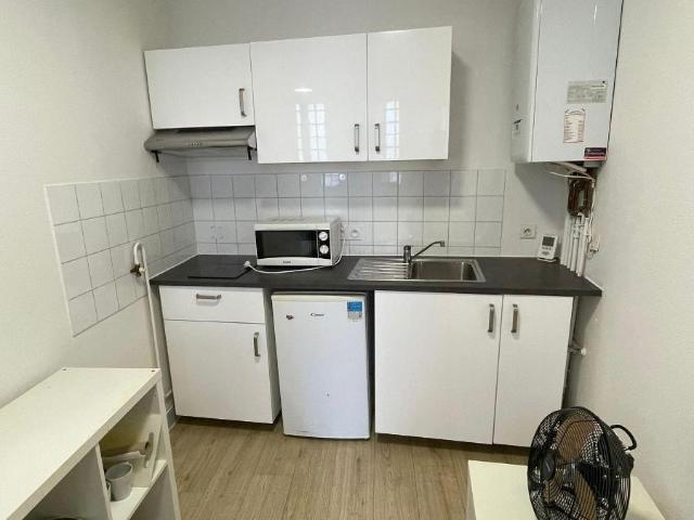 Location Appartement 2 pièces 40m² BORDEAUX 33000