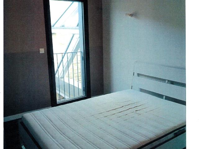 Location Appartement 2 pièces 37m² BORDEAUX 33300
