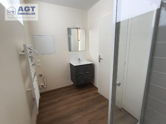 Location Appartement 2 pièces 40m² BEAUVAIS 60000