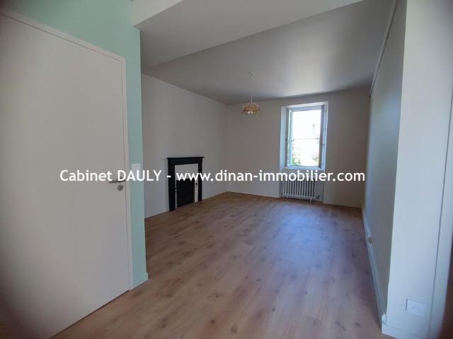 Location Appartement 2 pièces 40m² DINAN 22100