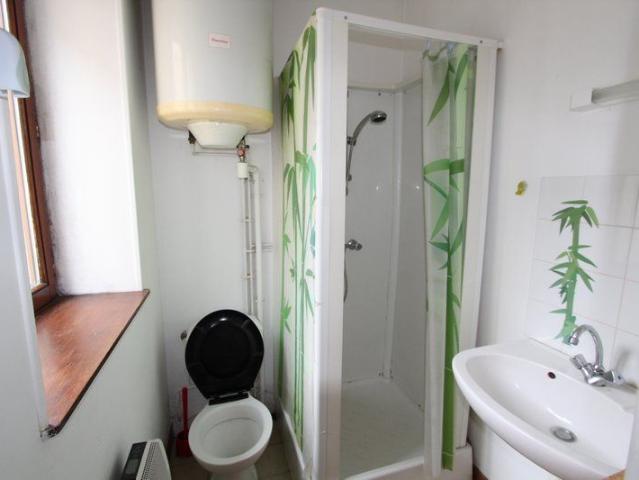 Location Appartement 2 pièces 40m² LA CHARITE SUR LOIRE 58400