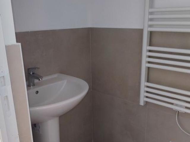 Location Appartement 2 pièces 40m² LA FERTE MACE 61600