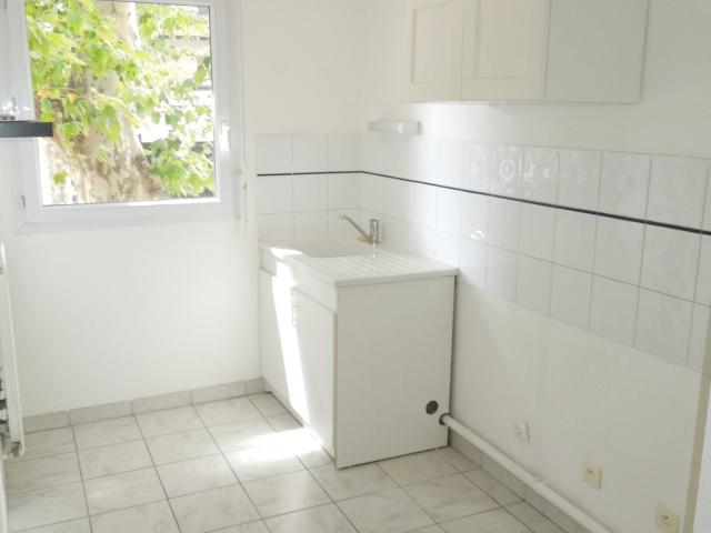 Location Appartement 2 pièces 40m² MONTPELLIER 34000
