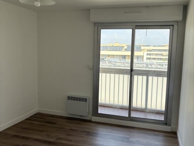 Location Appartement 2 pièces 40m² MARSEILLE 5ème