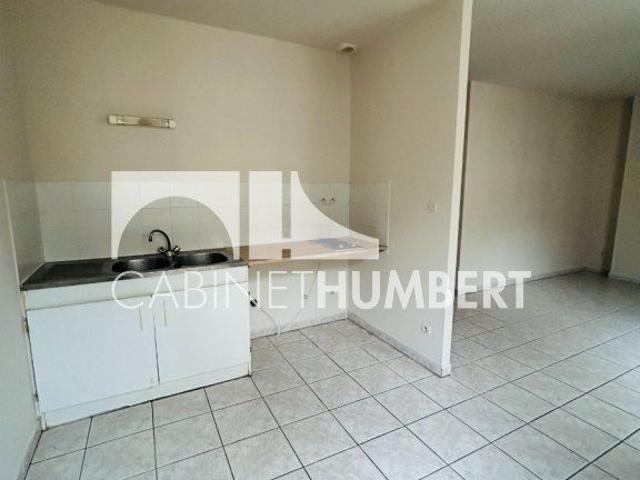Location Appartement 2 pièces 40m² ST ETIENNE 42000