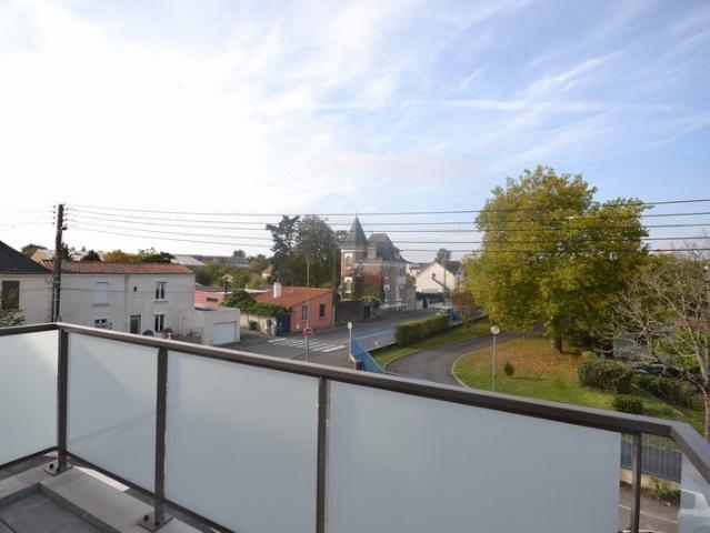 Location Appartement 2 pièces 40m² ST SEBASTIEN SUR LOIRE 44230