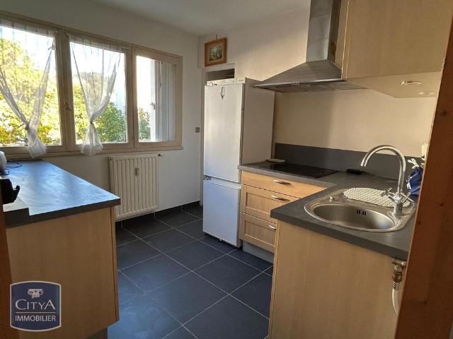 Location Appartement 2 pièces 40m² PERIGUEUX 24000