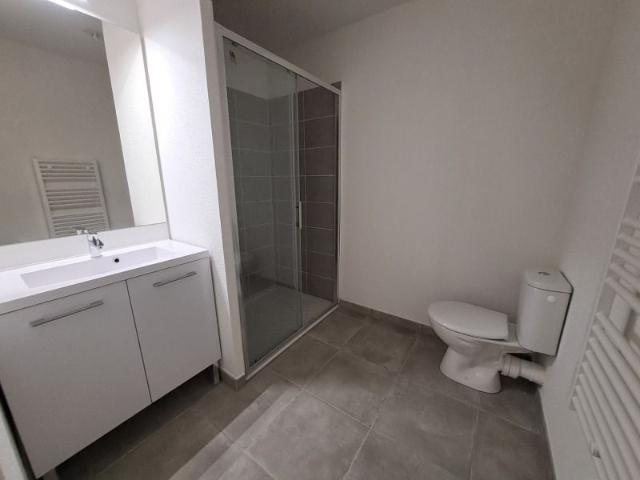 Location Appartement 2 pièces 40m² PERPIGNAN 66000